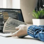 How to Earn ₹20,000-₹50,000/Month with Digital Marketing (India Students Guide)